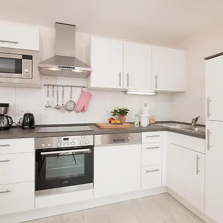 D4 - Haus Duenenpark Koenigsberger Allee 12 - Feriendomizil Hollich Грёмиц