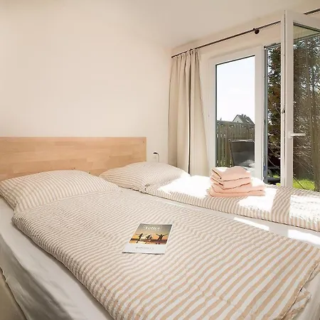 Vakantiehuis D4 - Haus Duenenpark Koenigsberger Allee 12 - Feriendomizil Hollich